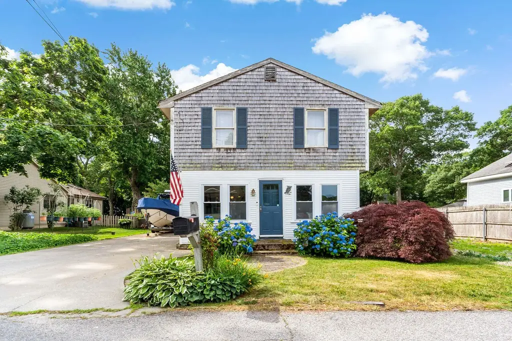 37 Platt Street, Bristol, RI 02809 - #1