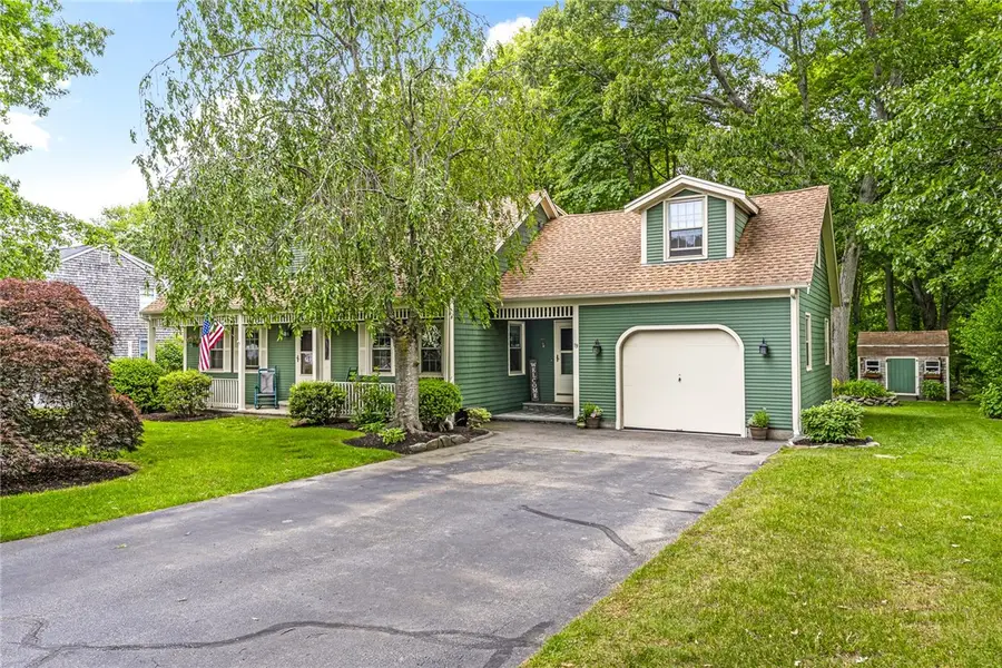 19 Waterman Street, Bristol, RI 02809 - #2