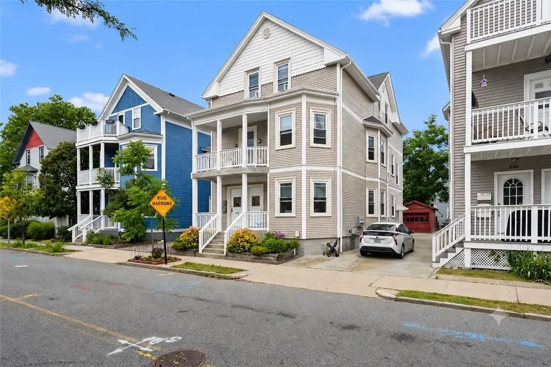 206 Rochambeau Avenue #1, Providence, RI 02906 - #1