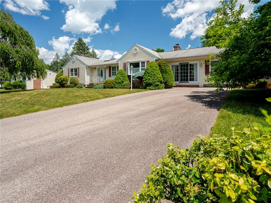 9 Apache Lane, Cumberland, RI 02864 - #3