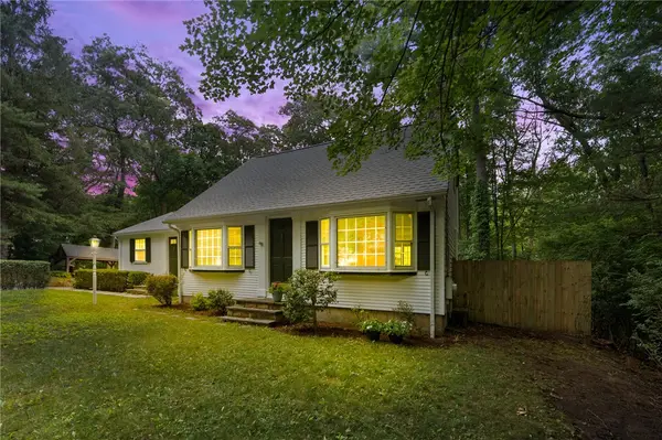 15 Williams Road, Smithfield, RI 02917