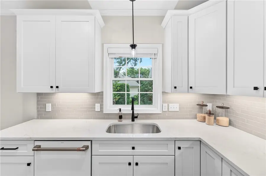 10 Abigale Court, Coventry, RI 02816 - #3