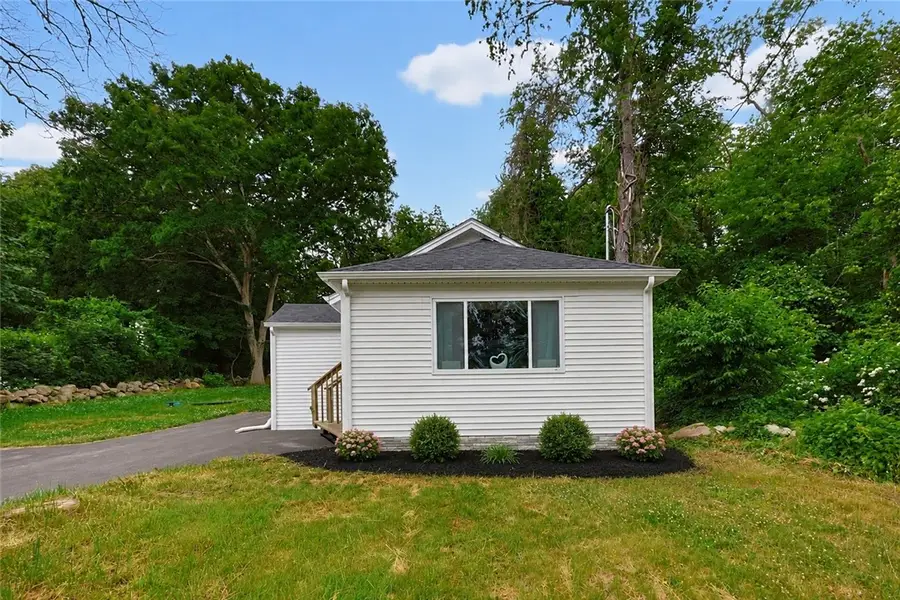 1703 Crandall Road, Tiverton, RI 02878 - #2