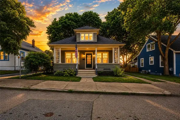 61 Nathanael Avenue, Pawtucket, RI 02860