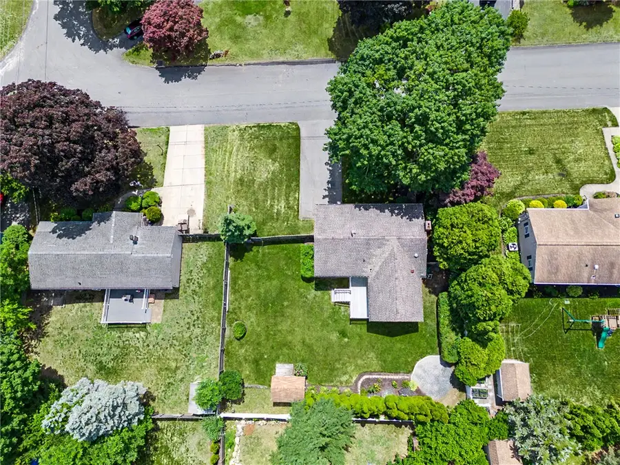 117 Larchmont Road, Warwick, RI 02886 - #3