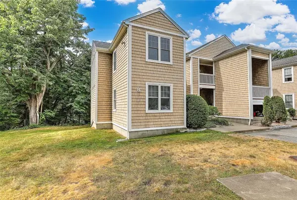 70 Turner Street #B-1, Warwick, RI 02886