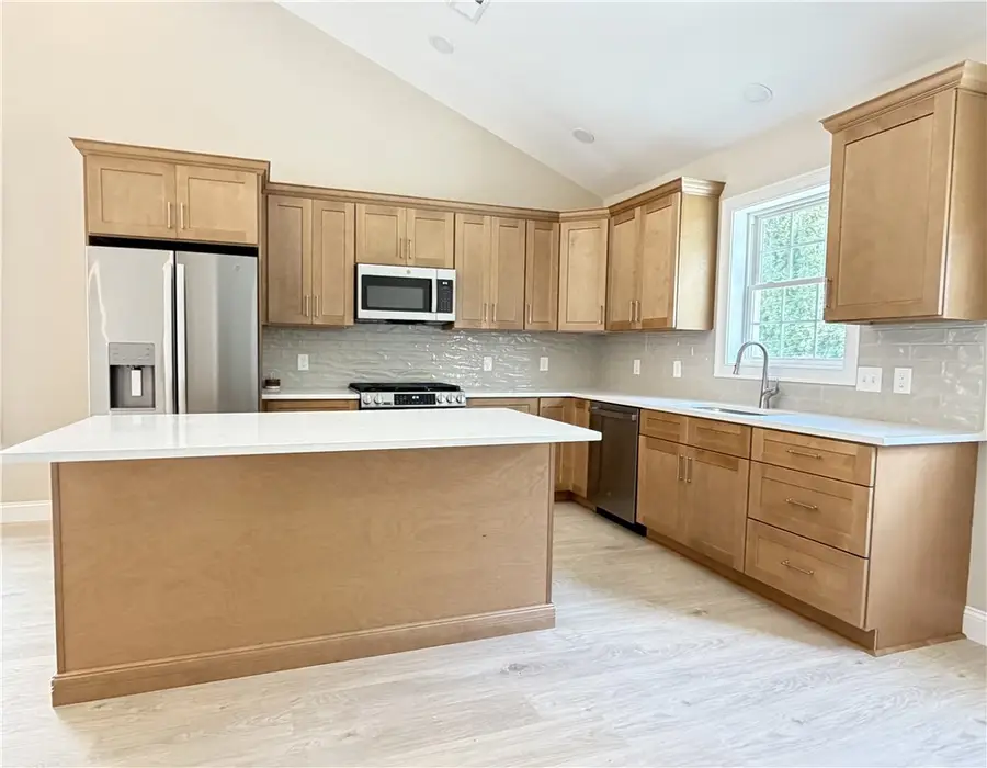3 Fieldstone Way #3, Johnston, RI 02919 - #3