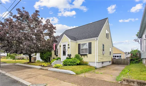 321 West Forest Avenue, Pawtucket, RI 02860