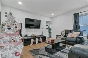 215 Kenyon Avenue, Pawtucket, RI 02861 - #2
