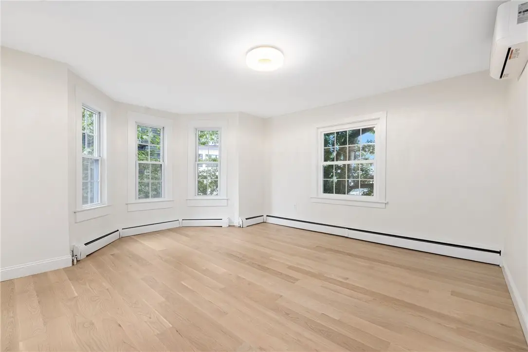 28 Young Street #Unit 2, Newport, RI 02840 - #1