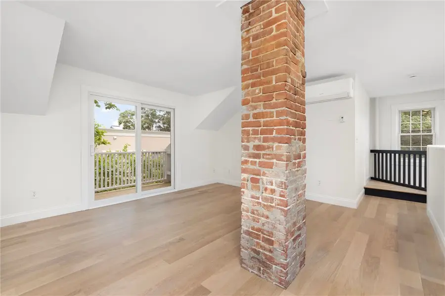 28 Young Street #Unit 3, Newport, RI 02840 - #3