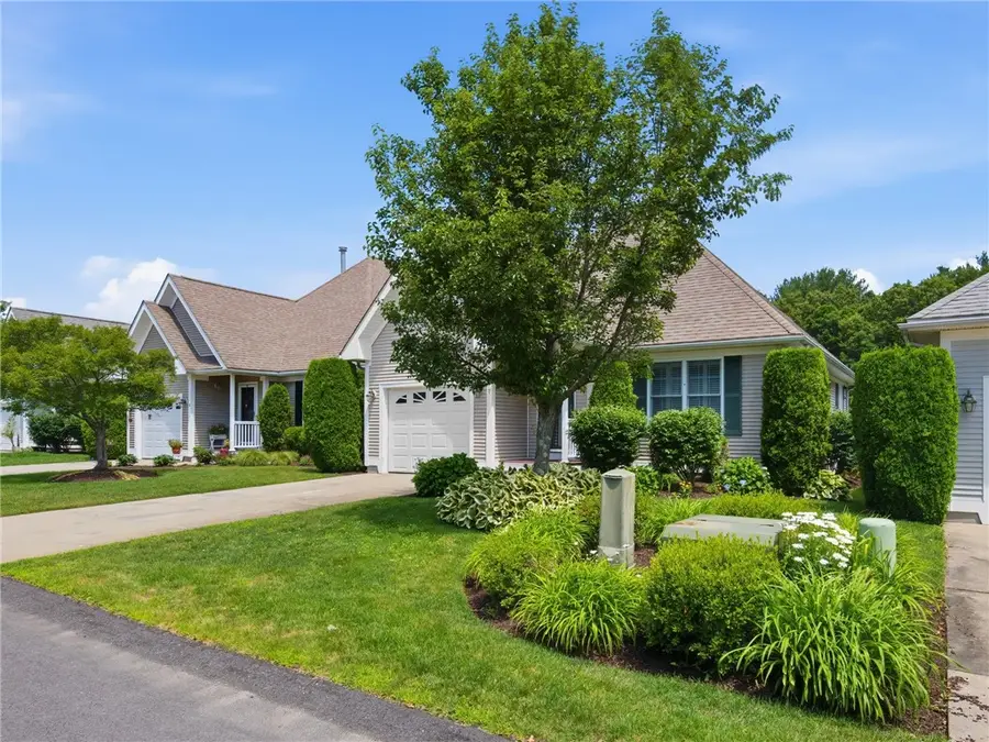 7 Daisy Lane, Coventry, RI 02816 - #3