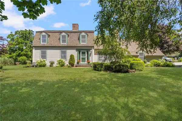 227 Prospect Avenue, Middletown, RI 02842
