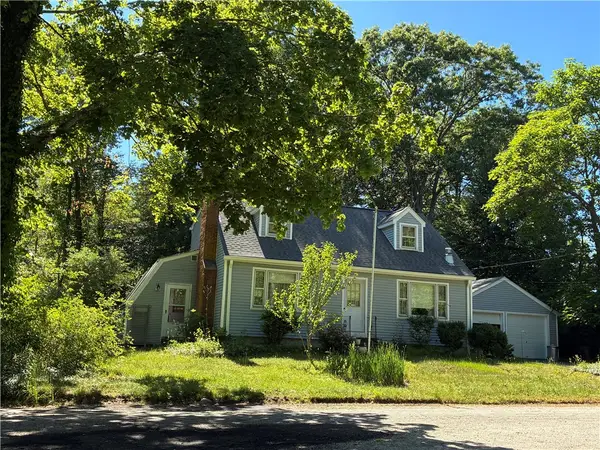 151 Bonnie Brook Drive, Cumberland, RI 02864