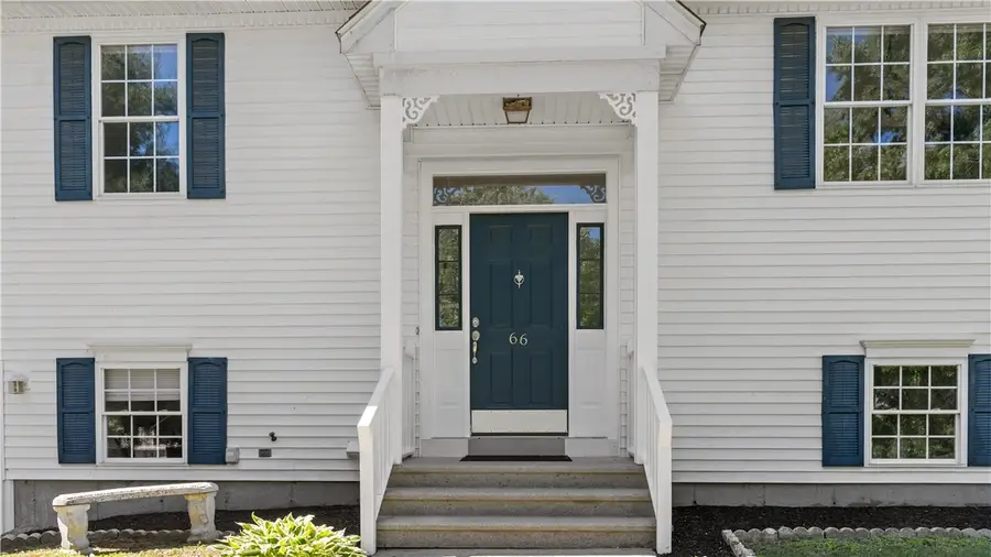 66 Hunters Crossing Drive, Coventry, RI 02816 - #3