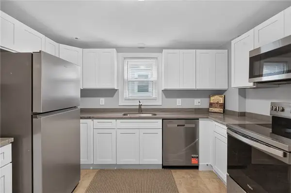 13 Delmont Street, Johnston, RI 02919