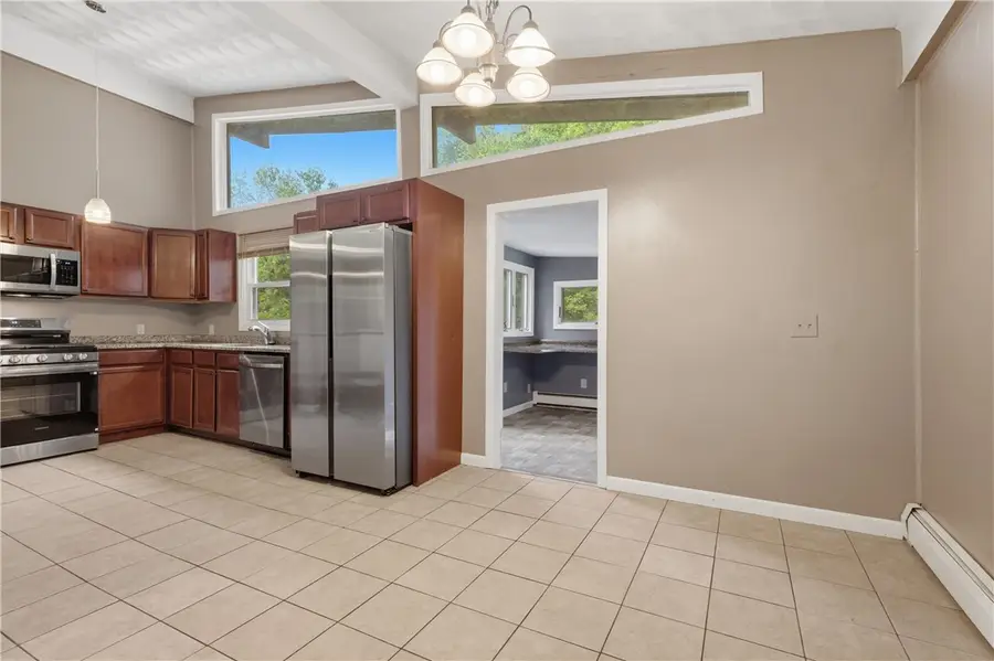 36 Wentworth Street, North Providence, RI 02904 - #3