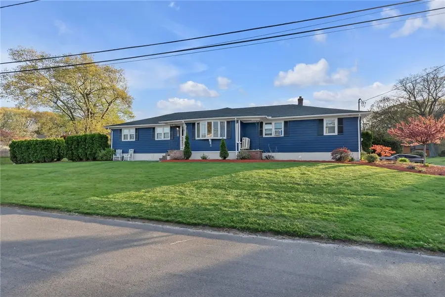 62 Canonchet Trail, Cranston, RI 02921 - #2