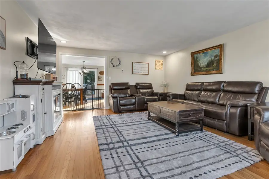 62 Canonchet Trail, Cranston, RI 02921 - #3