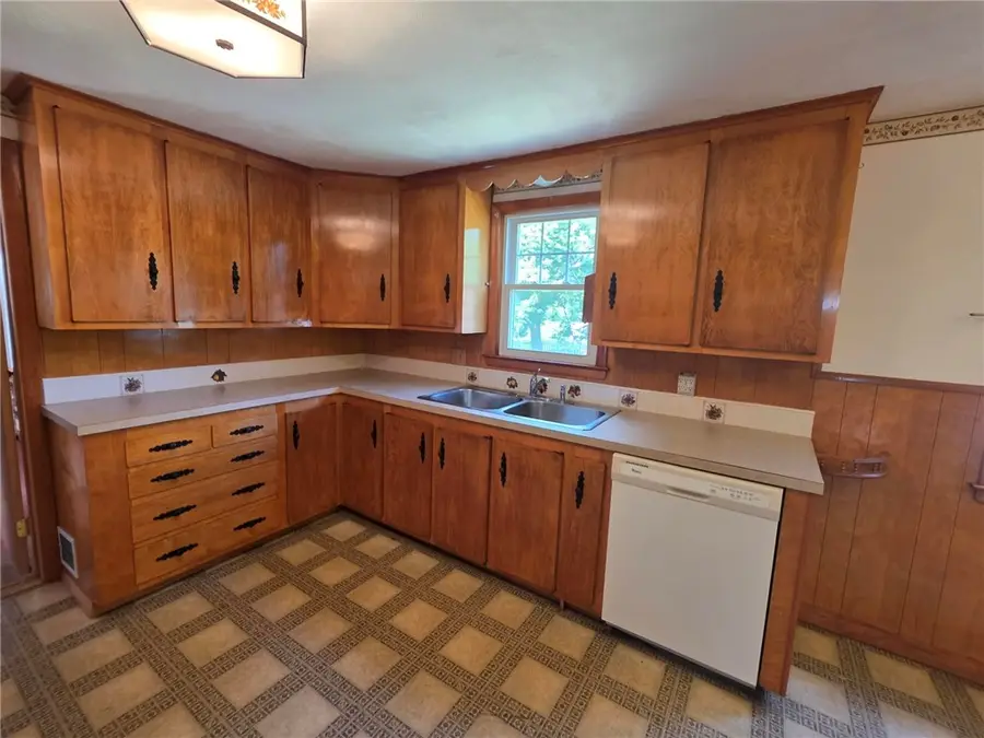 91 Pepin Street, West Warwick, RI 02893 - #2