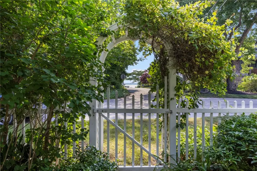 414 Beacon Avenue, Jamestown, RI 02835 - #3