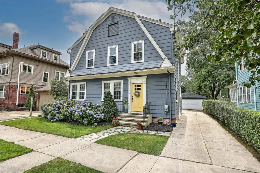 31 Clarendon Avenue, Providence, RI 02906 - #2
