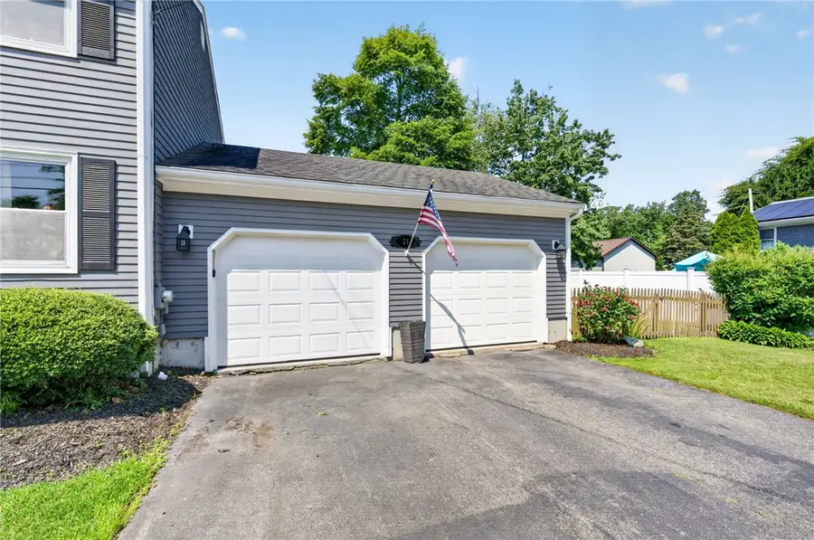 21 Sefton Drive, Bristol, RI 02809 - #3