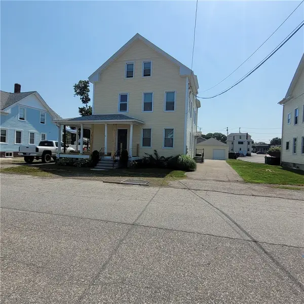 78 Blackburn Street, Warwick, RI 02886
