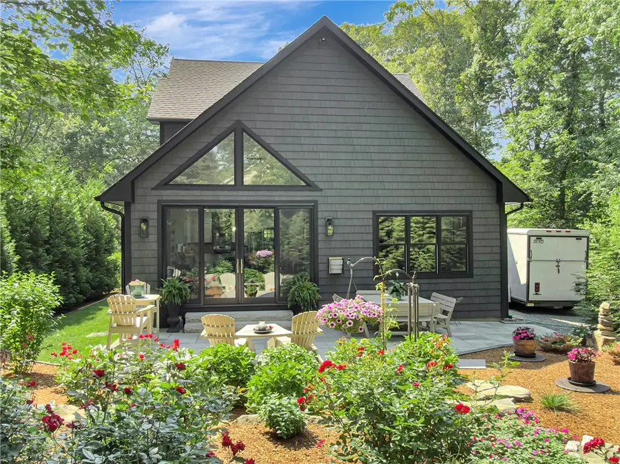 17 Red Feather Trail N, South Kingstown, RI 02879 - #2