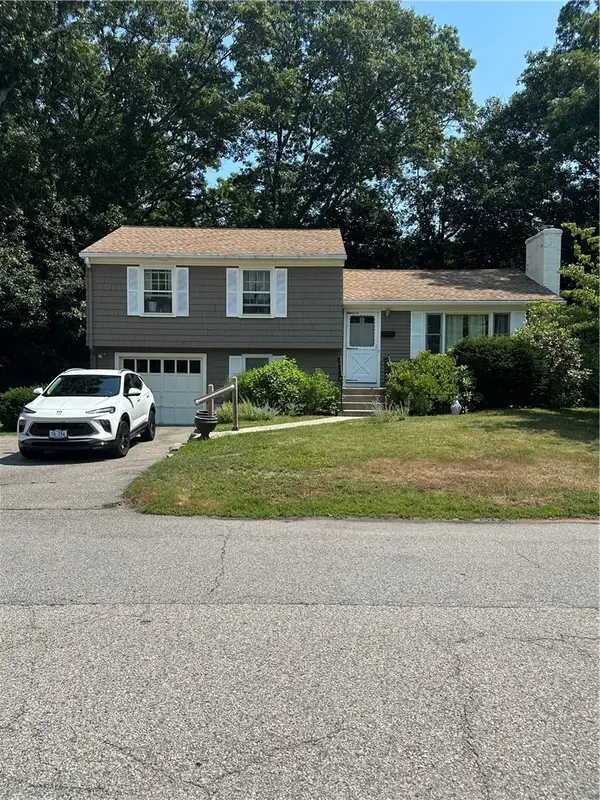 181 Brookside Drive, North Kingstown, RI 02852