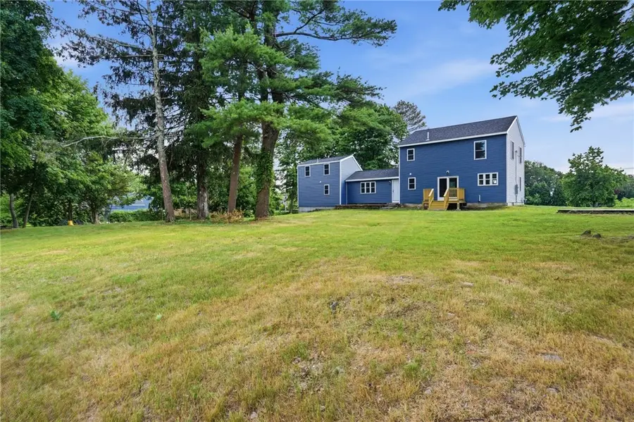 533 Scituate Avenue, Cranston, RI 02921 - #3