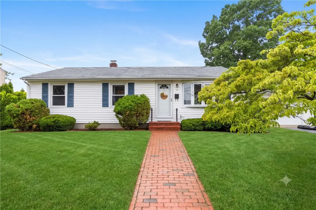 14 Primrose Drive, Riverside, RI 02915 - #1