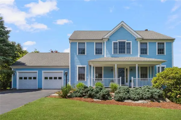 220 Island Drive, Middletown, RI 02842