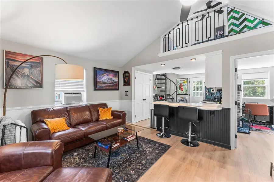 11 Saint Claire Avenue, Warwick, RI 02889 - #3