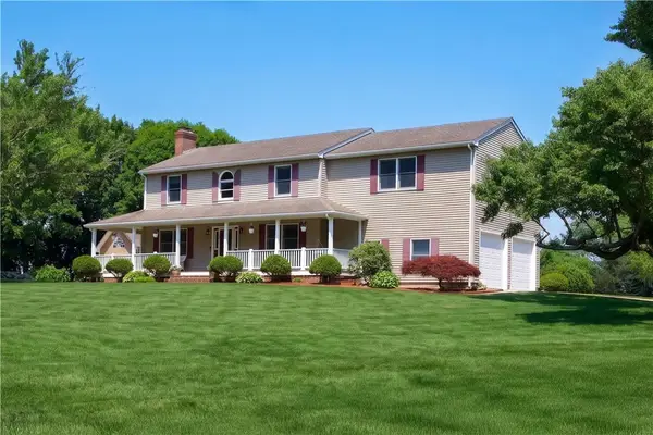 3 Courtney Lane, Hopkinton, RI 02832