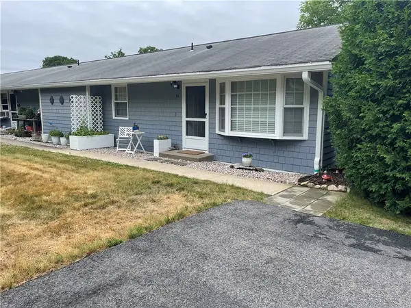 5 N Castle Way #A, Charlestown, RI 02813