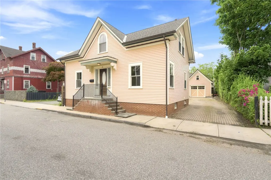 21 Elm Street, Newport, RI 02840 - #1