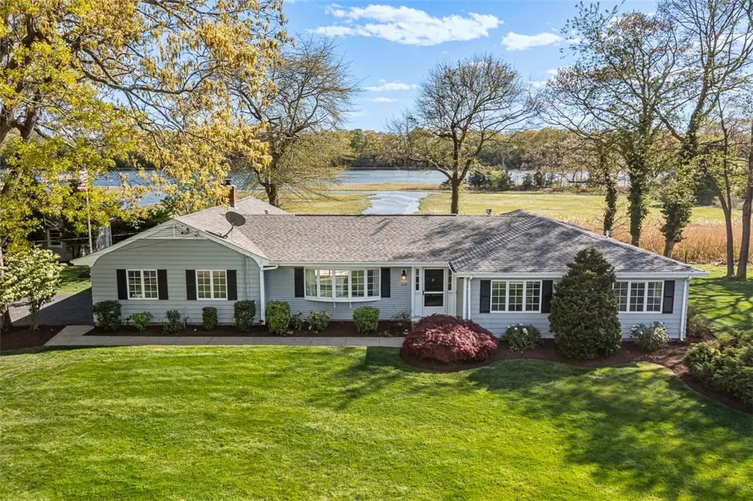 33 Meadowbrook Drive, Barrington, RI 02806 - #1