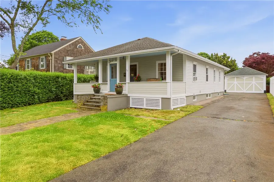30 Boulevard, Middletown, RI 02842 - #2