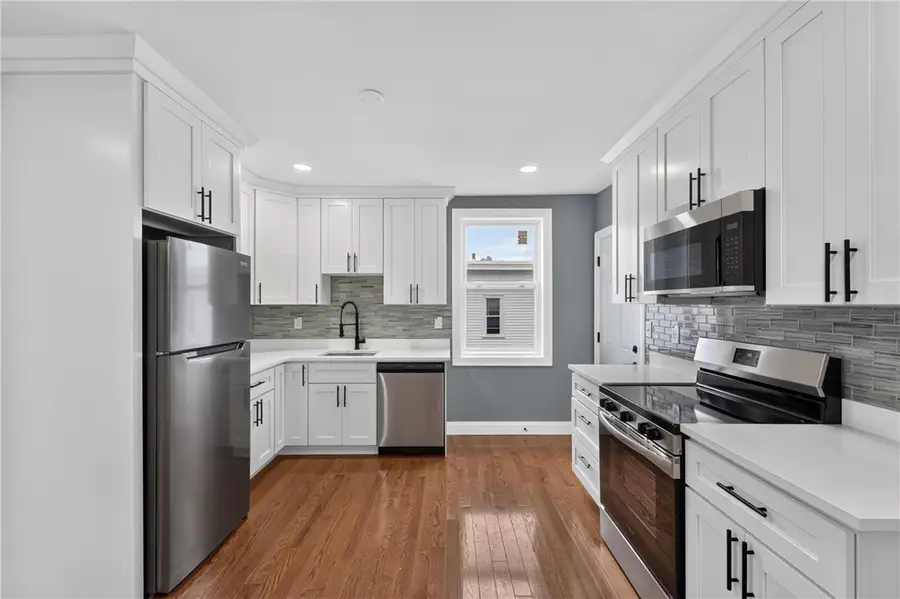 100 Knight Street #6, Providence, RI 02909 - #3