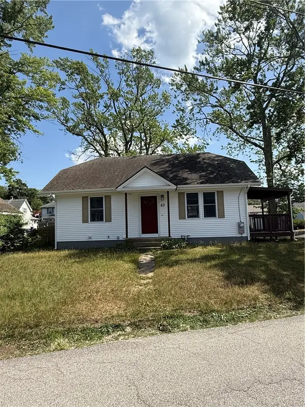 63 Shore Road, East Providence, RI 02915