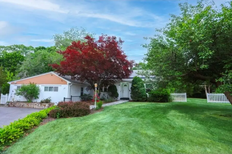 29 Dean Avenue, Johnston, RI 02919 - #2