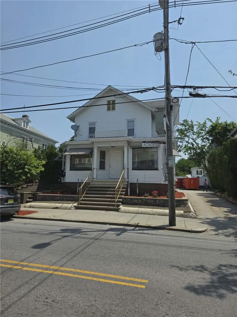 65 Academy Avenue, Providence, RI 02908 - #1