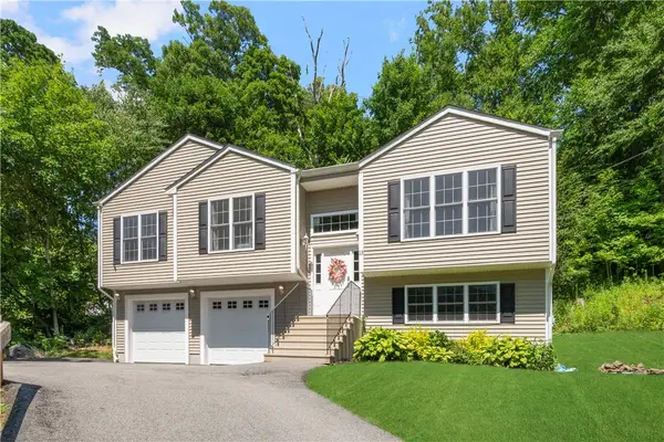 15 Birch Road, Cumberland, RI 02864
