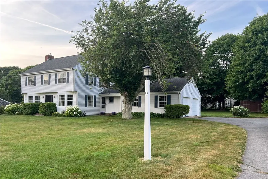 9 South Drive, Middletown, RI 02842 - #2