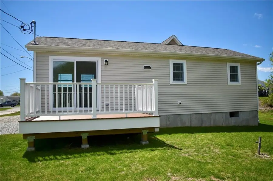 64 Burnside Avenue, Narragansett, RI 02882 - #3