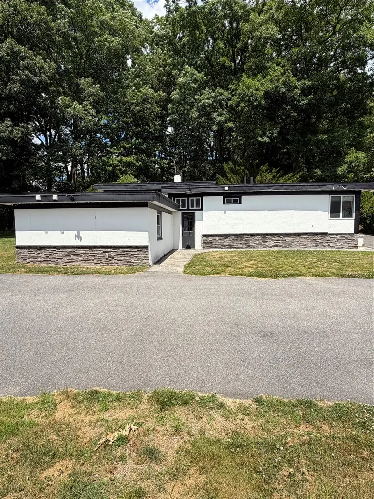 35 Fenwood Avenue, Smithfield, RI 02917 - #2