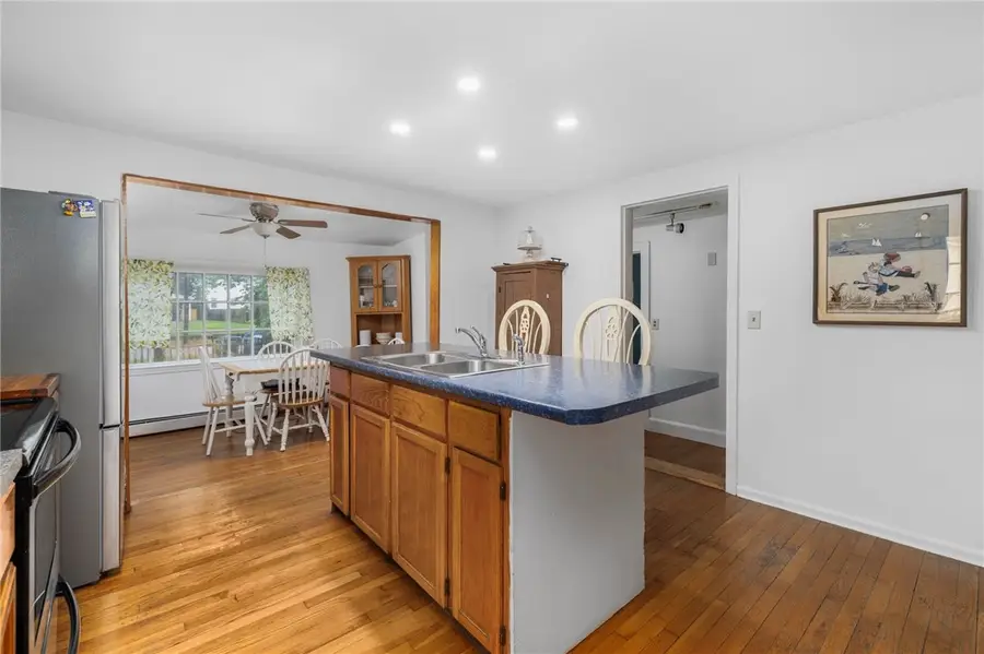 73 Beech Avenue, Cranston, RI 02910 - #3