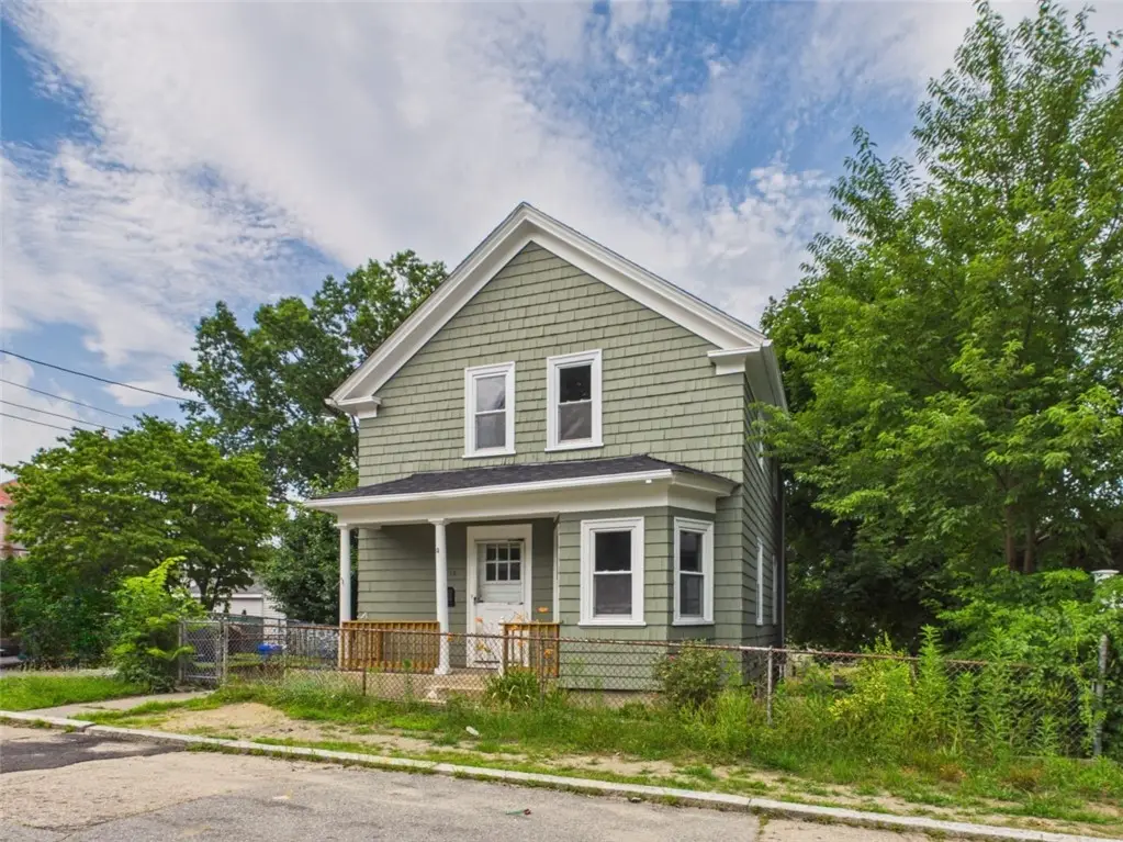 13 Clyde Street, Providence, RI 02908 - #1