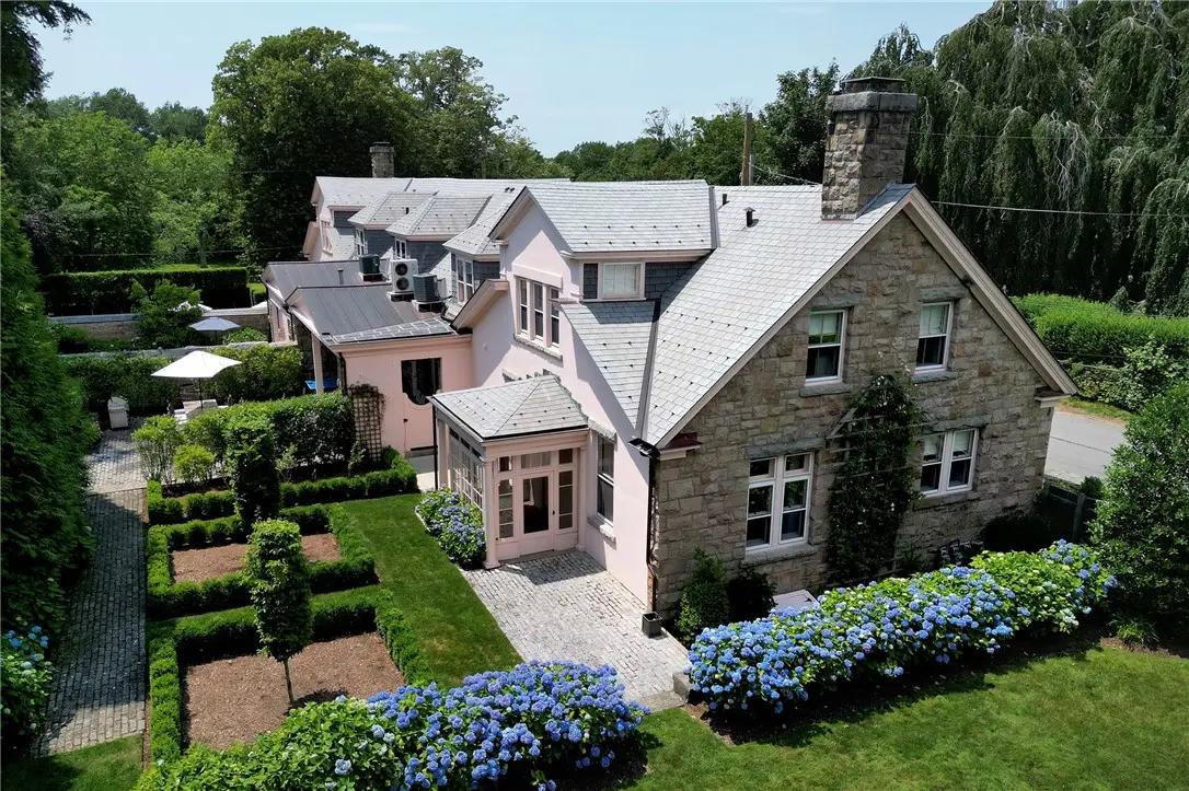 2 Hazard Avenue, Newport, RI 02840 - #1
